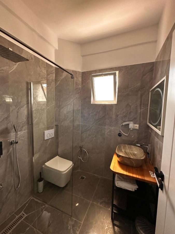 Hotel Belle Vue Ksamil Eksteriør billede