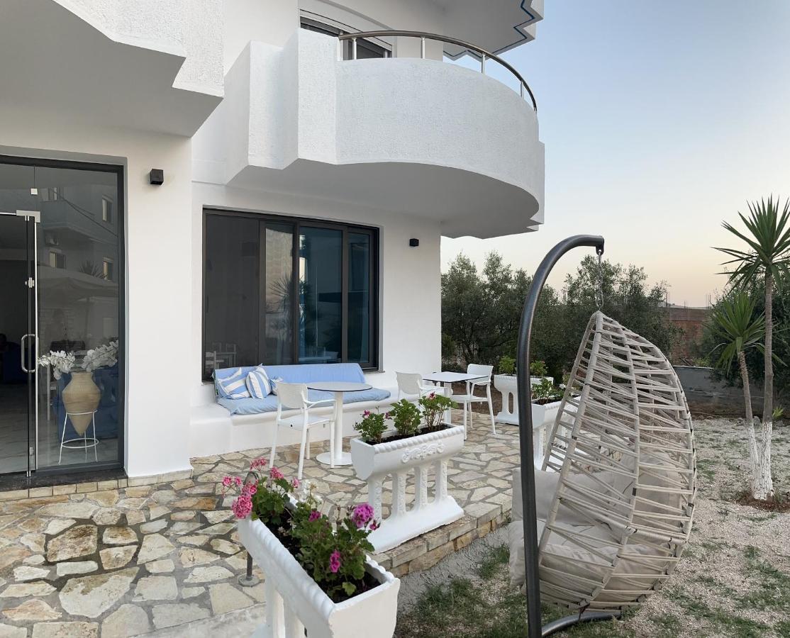 Hotel Belle Vue Ksamil Eksteriør billede