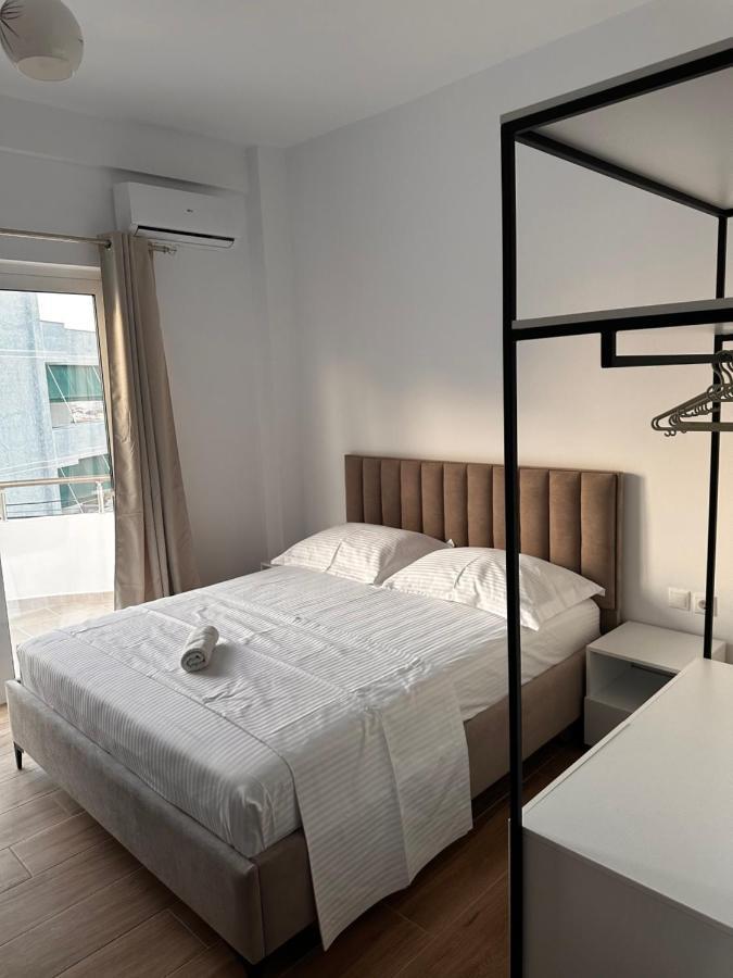 Hotel Belle Vue Ksamil Eksteriør billede