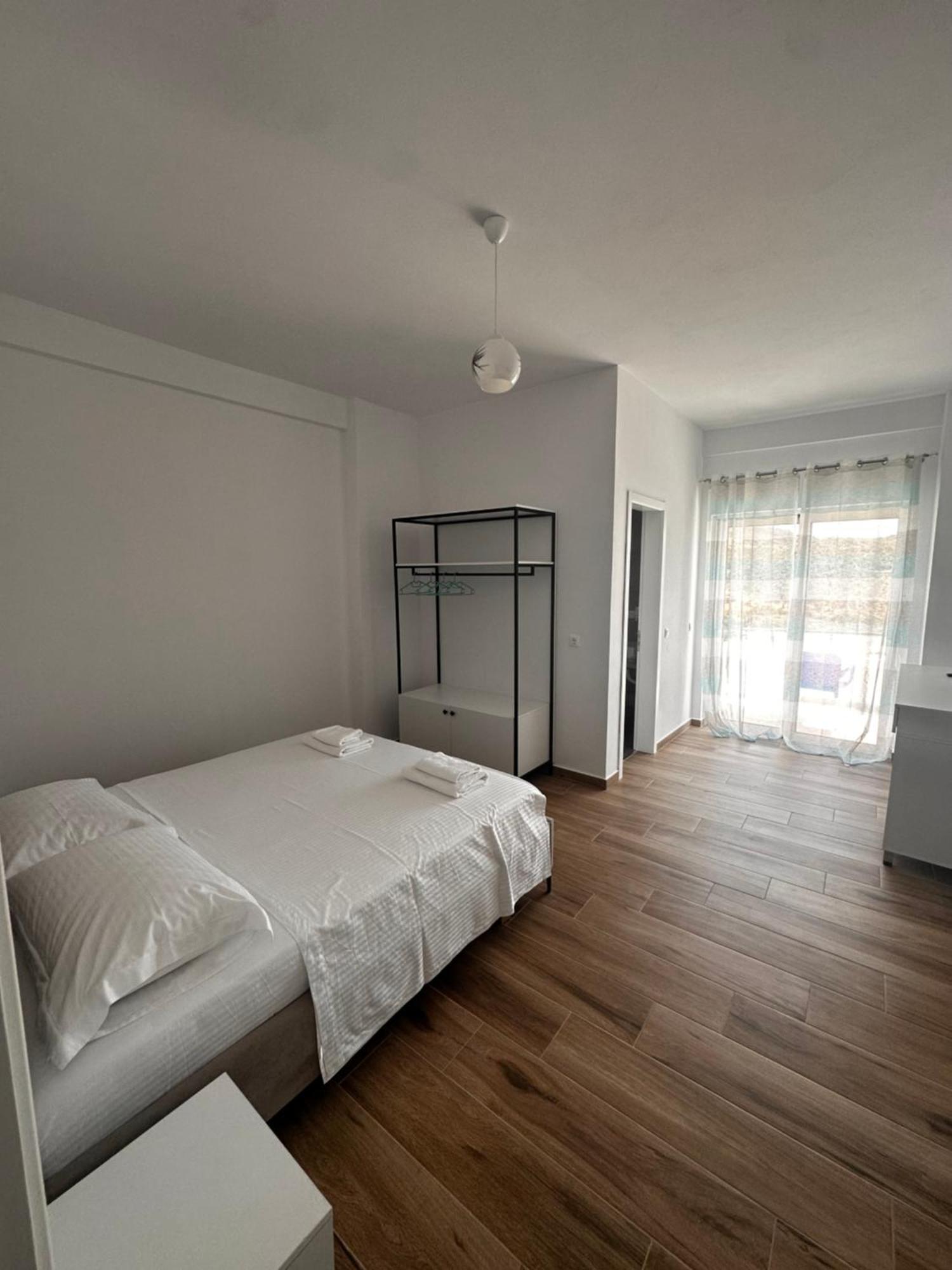 Hotel Belle Vue Ksamil Eksteriør billede